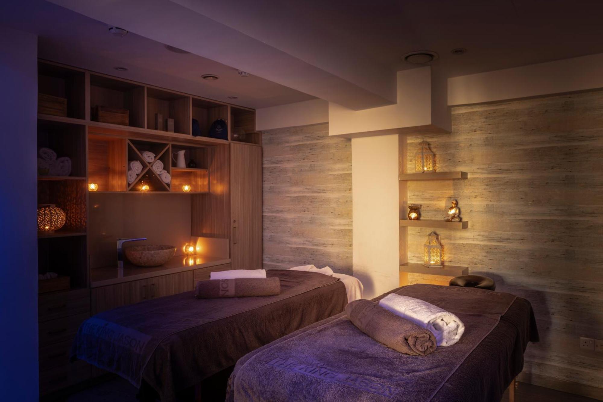 King Jason Paphos - Designed For Adults By Louis Hotels 外观 照片