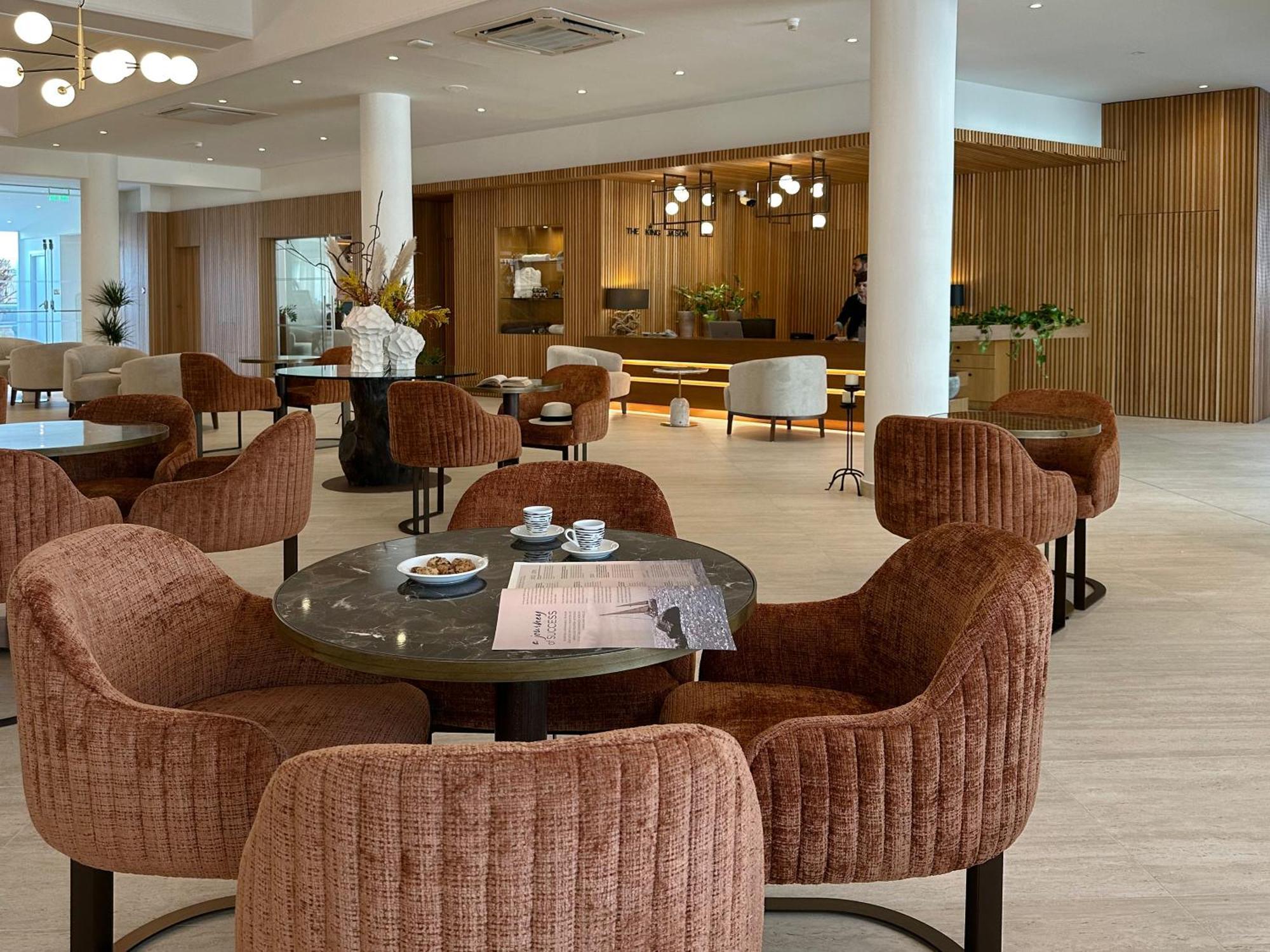 King Jason Paphos - Designed For Adults By Louis Hotels 外观 照片